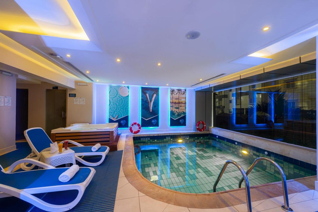 فندق الماسة الزرقاء جدة Blue Diamond Hotel Cidde Dış mekan fotoğraf